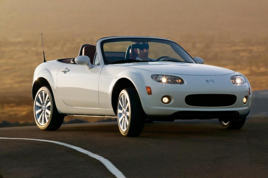  Mazda MX-5 Roadster Coupe 2006 года  (фото 103 из 212)